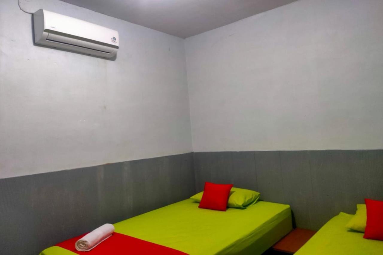 Oyo 91179 Hotel Lagalleria Sumenep Dış mekan fotoğraf