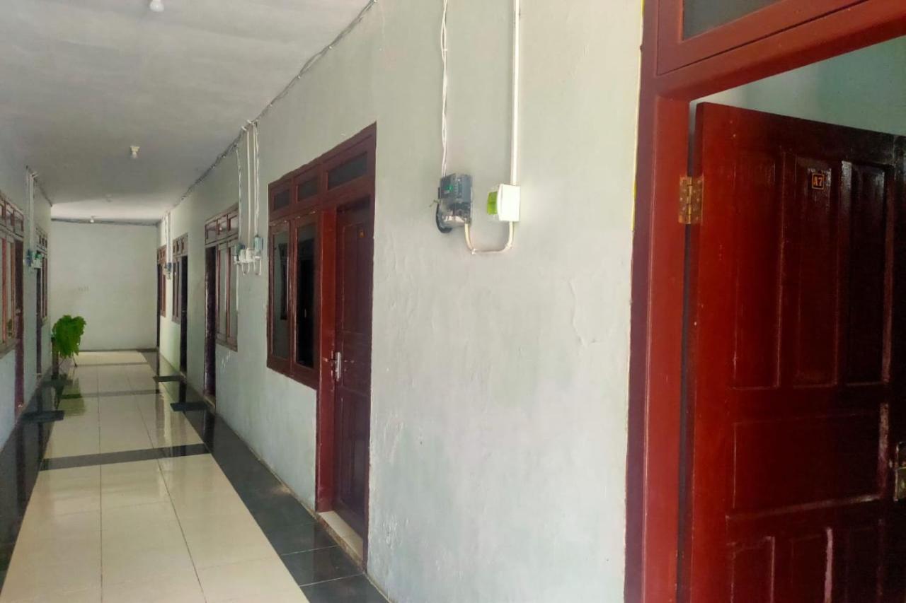 Oyo 91179 Hotel Lagalleria Sumenep Dış mekan fotoğraf
