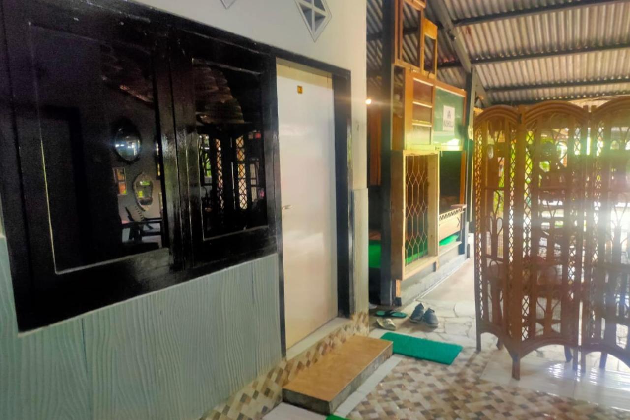 Oyo 91179 Hotel Lagalleria Sumenep Dış mekan fotoğraf